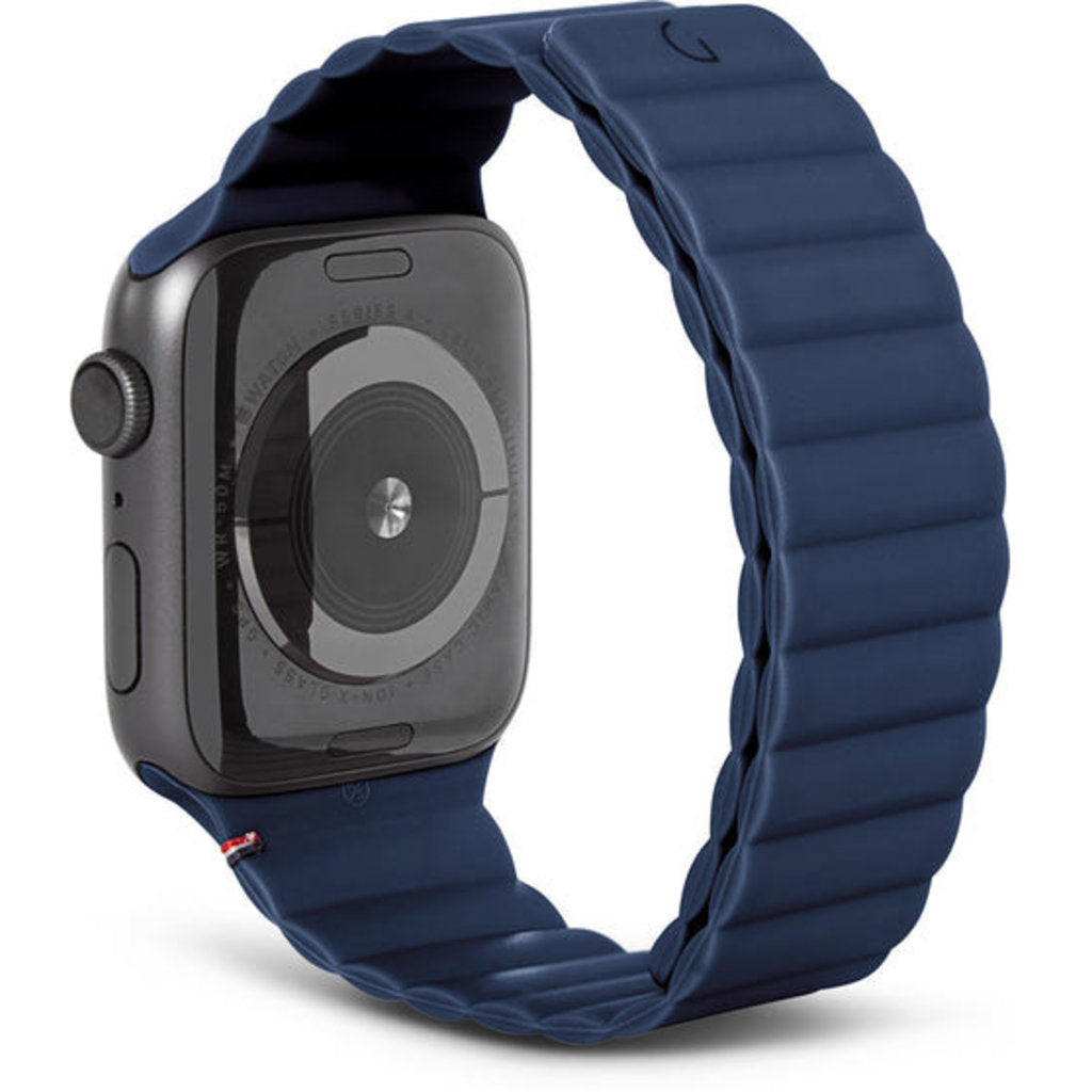 Decoded Silicone Magnetic Traction Strap Matte Navy - 42mm / 44mm / 45mm
